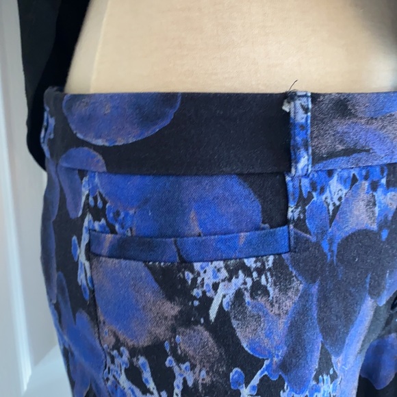 Banana Republic Sloan - size 6 - Picture 4 of 11